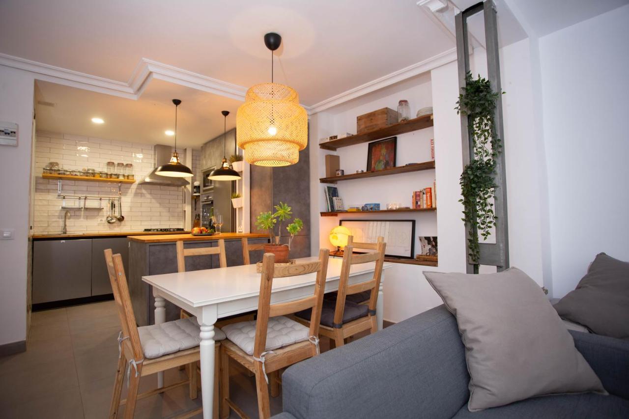 Apartamento Duplex Penthouse With Terrace By Thegoodtourist Sevilla Exterior foto